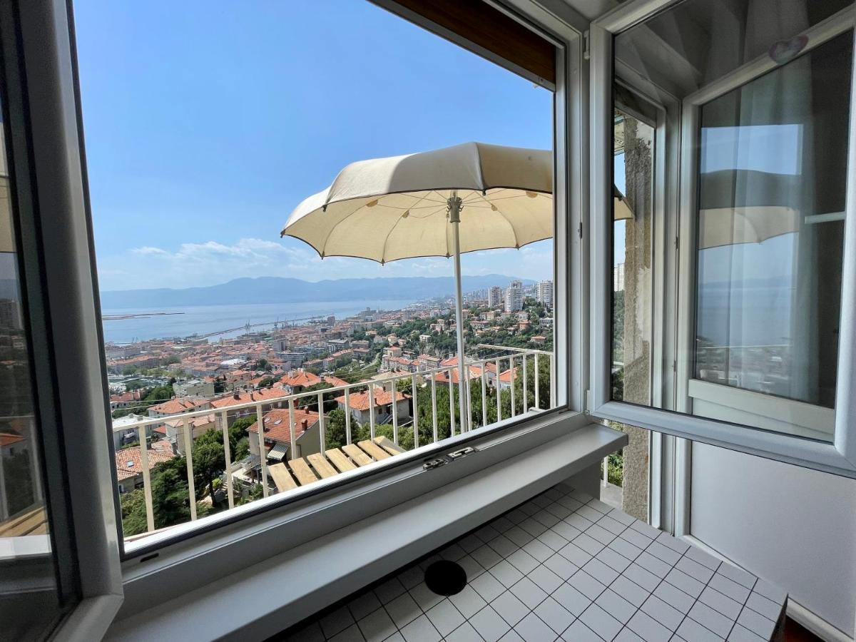 شقة Nona'S View With Balcony غييكا المظهر الخارجي الصورة